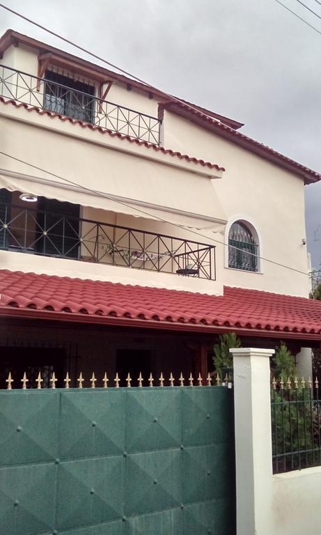 Artemis Sunrise Apartment Luaran gambar