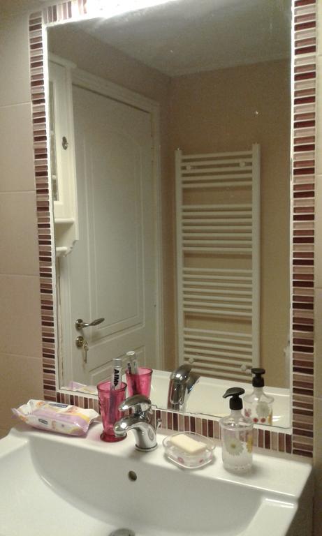 Artemis Sunrise Apartment Luaran gambar