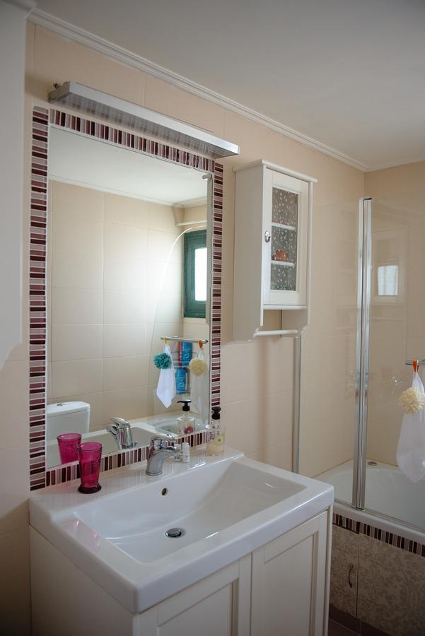 Artemis Sunrise Apartment Luaran gambar