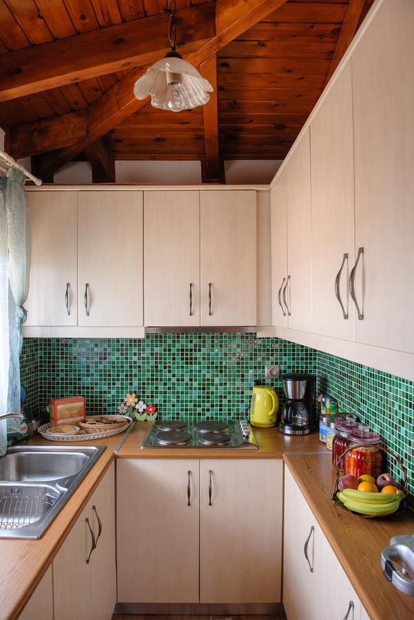 Artemis Sunrise Apartment Luaran gambar