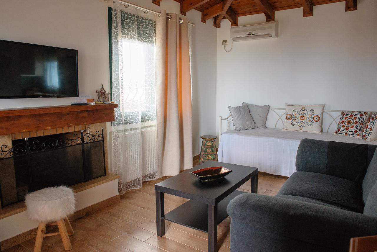 Artemis Sunrise Apartment Luaran gambar