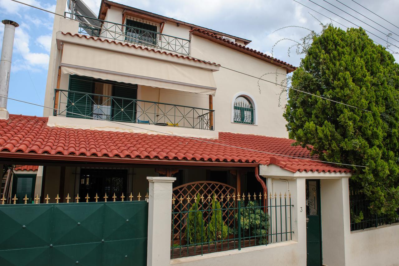 Artemis Sunrise Apartment Luaran gambar